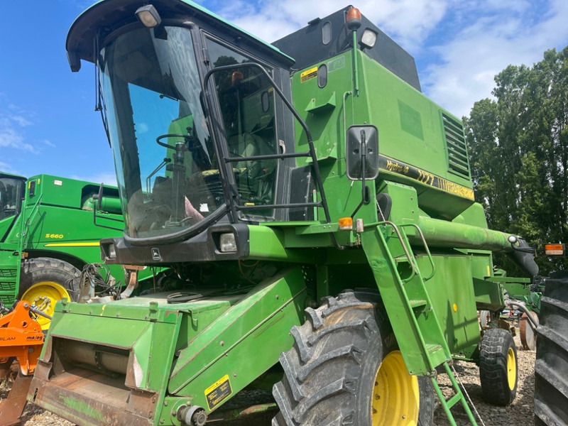 John Deere 1177 - Kombájn: 1 kép. John Deere 1177 - Kombájn: 1 kép.