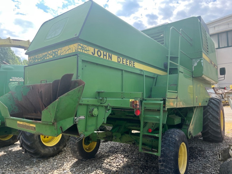 John Deere 1177 - Kombájn: 5 kép. John Deere 1177 - Kombájn: 5 kép.