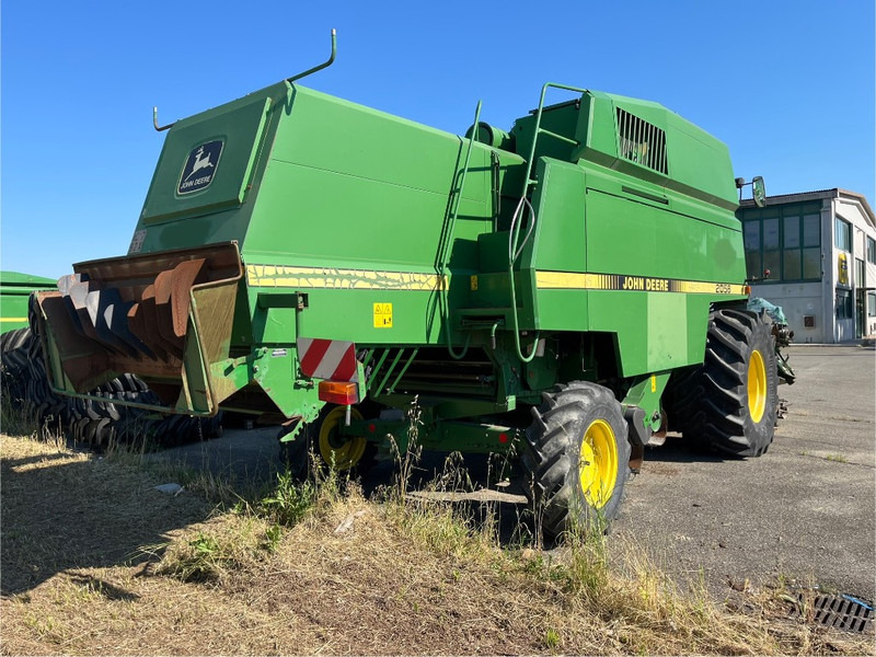 John Deere 2058 - Kombájn: 5 kép. John Deere 2058 - Kombájn: 5 kép.