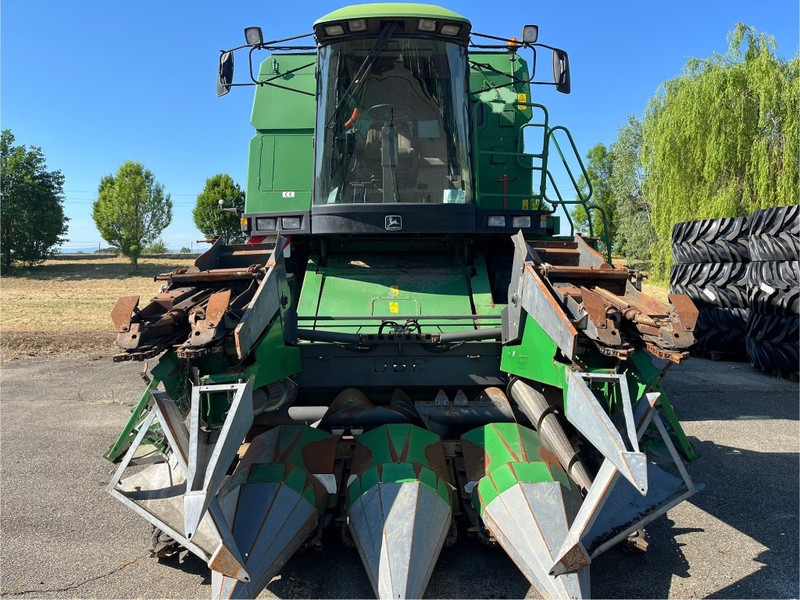 John Deere 2058 - Kombájn: 2 kép. John Deere 2058 - Kombájn: 2 kép.