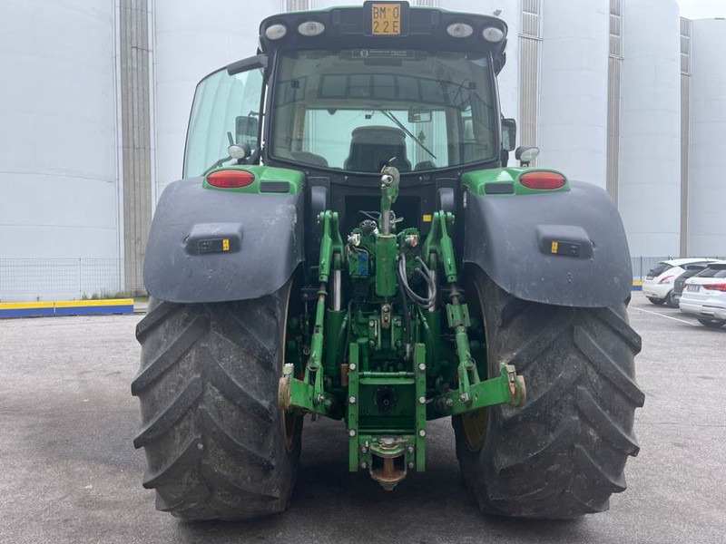 John Deere 6210 R AutoPower - Traktor: 5 kép. John Deere 6210 R AutoPower - Traktor: 5 kép.