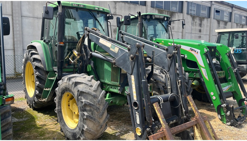 John Deere 6600 - Traktor: 1 kép. John Deere 6600 - Traktor: 1 kép.
