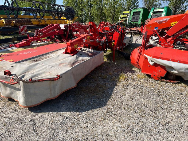 Kuhn FC 813 R - Fűkasza: 2 kép. Kuhn FC 813 R - Fűkasza: 2 kép.
