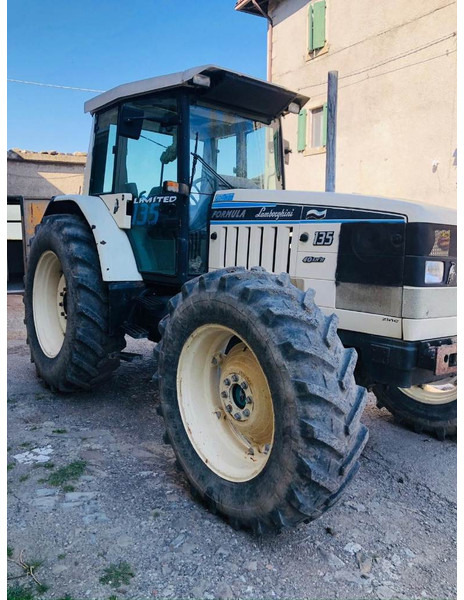 Lamborghini Formula 135 - Traktor: 1 kép. Lamborghini Formula 135 - Traktor: 1 kép.