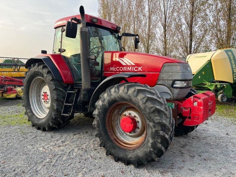 MCCORMICK MTX 200 - Traktor: 1 kép. MCCORMICK MTX 200 - Traktor: 1 kép.
