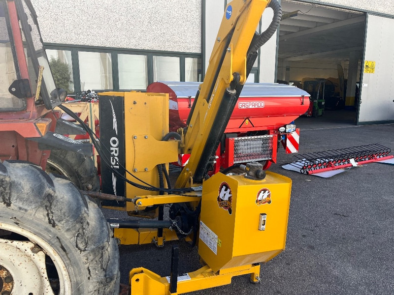 ORSI River 451 Vip - Rézsűkasza: 1 kép. ORSI River 451 Vip - Rézsűkasza: 1 kép.