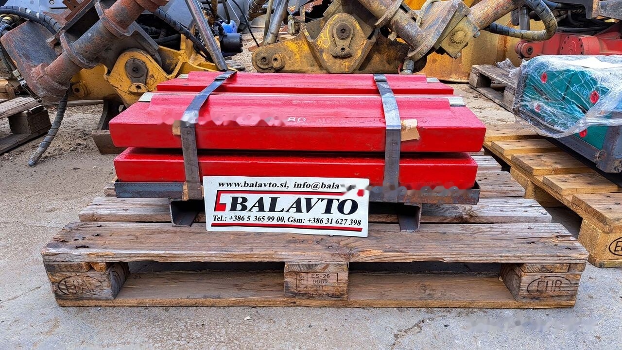 Blow bar Rubble Master RM80 for crusher - Alkatrész - Törőgép: 1 kép. Blow bar Rubble Master RM80 for crusher - Alkatrész - Törőgép: 1 kép.