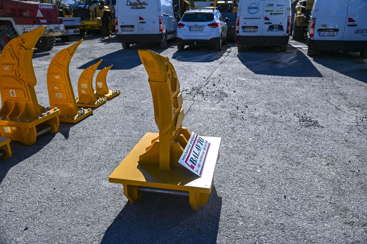 BAT BR10 - Lazító - Kotrógép: 5 kép. BAT BR10 - Lazító - Kotrógép: 5 kép.