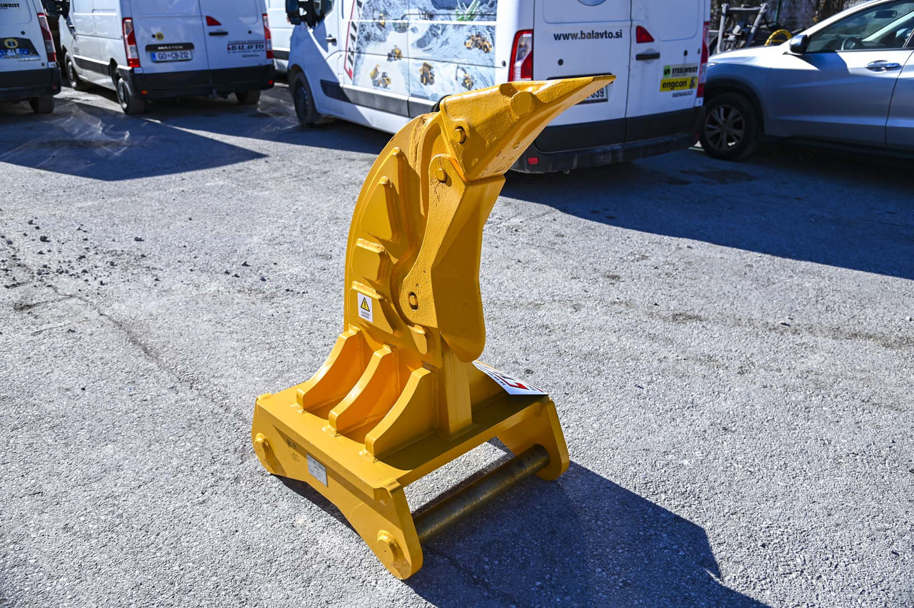 BAT BR14 - Lazító - Kotrógép: 3 kép. BAT BR14 - Lazító - Kotrógép: 3 kép.