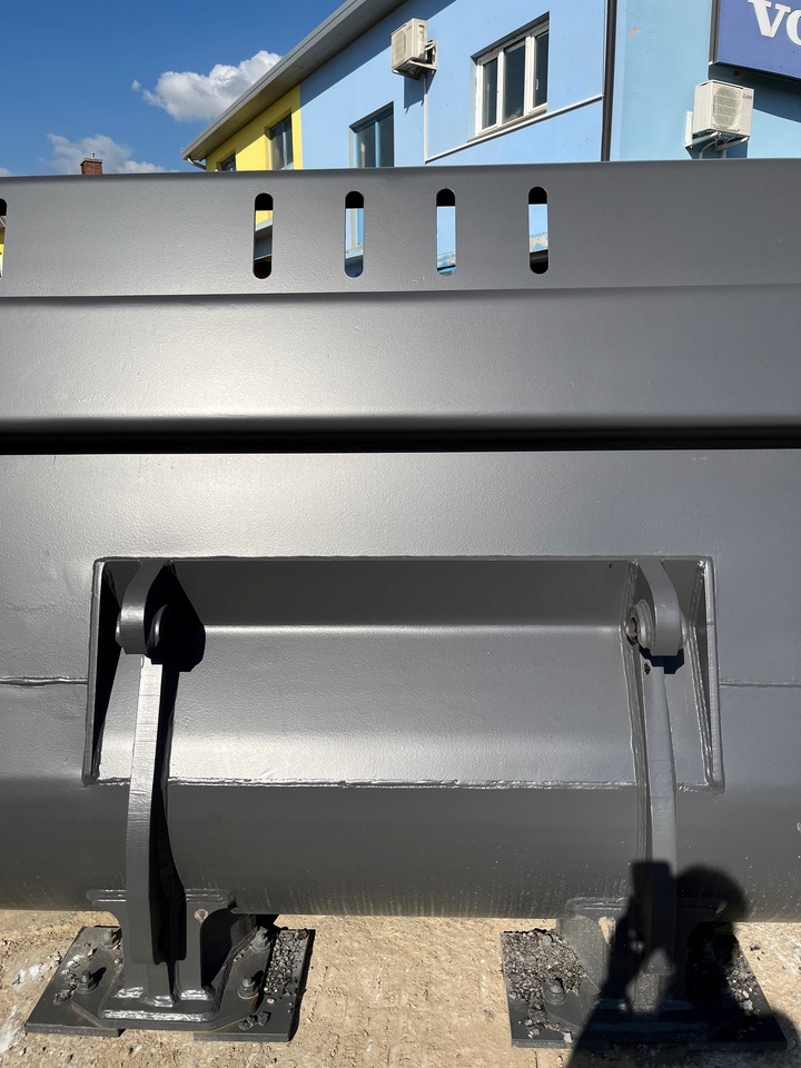 Balavto Loader bucket 3000 mm - Rakodókanál: 5 kép. Balavto Loader bucket 3000 mm - Rakodókanál: 5 kép.