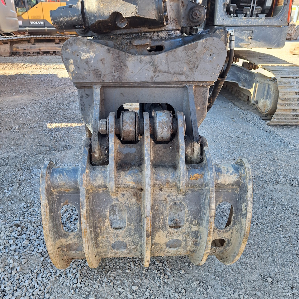 Balavto grab BG 16 S70 for 18-25 ton excavators - Polip kanál - Kotrógép: 3 kép. Balavto grab BG 16 S70 for 18-25 ton excavators - Polip kanál - Kotrógép: 3 kép.