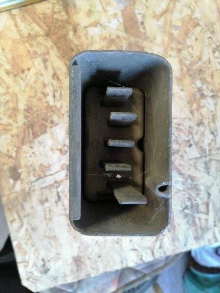 CMC plug connection for Putzmeister PM500 concrete pump - Elektromos rendszer - Betonpumpa: 3 kép. CMC plug connection for Putzmeister PM500 concrete pump - Elektromos rendszer - Betonpumpa: 3 kép.