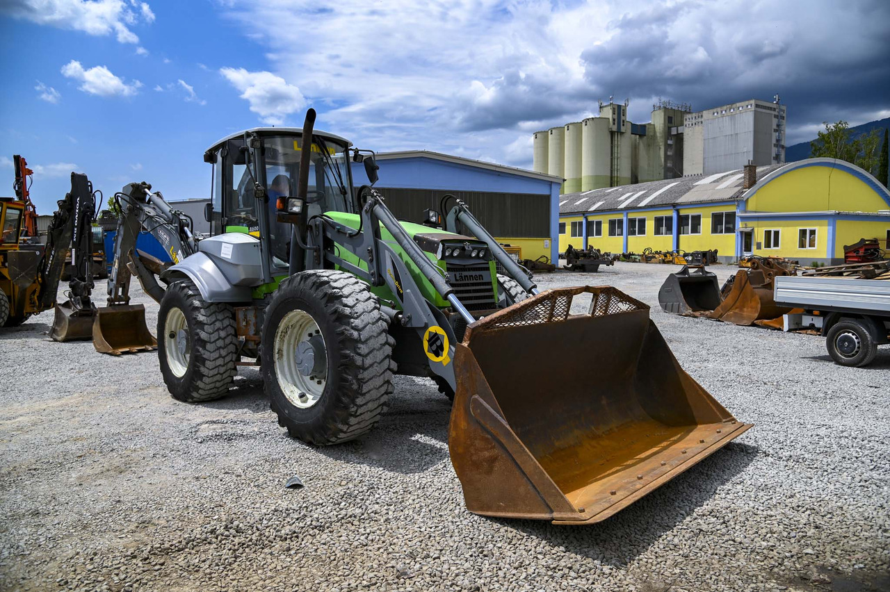 Lännen 8600E lízing Lännen 8600E: 11 kép.