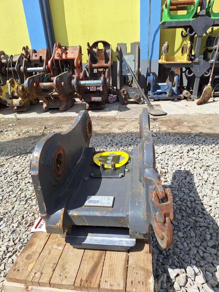 SMP S60 H-lock M315-310E - Gyorscsatlakozó - Építőipari gépek: 4 kép. SMP S60 H-lock M315-310E - Gyorscsatlakozó - Építőipari gépek: 4 kép.