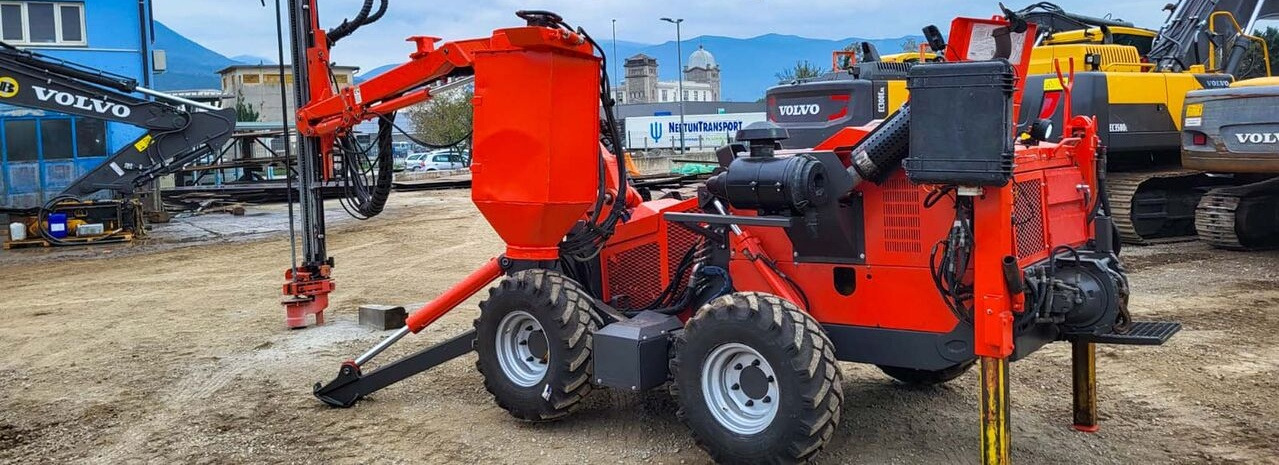 Sandvik DC302R - Fúrógép: 1 kép. Sandvik DC302R - Fúrógép: 1 kép.