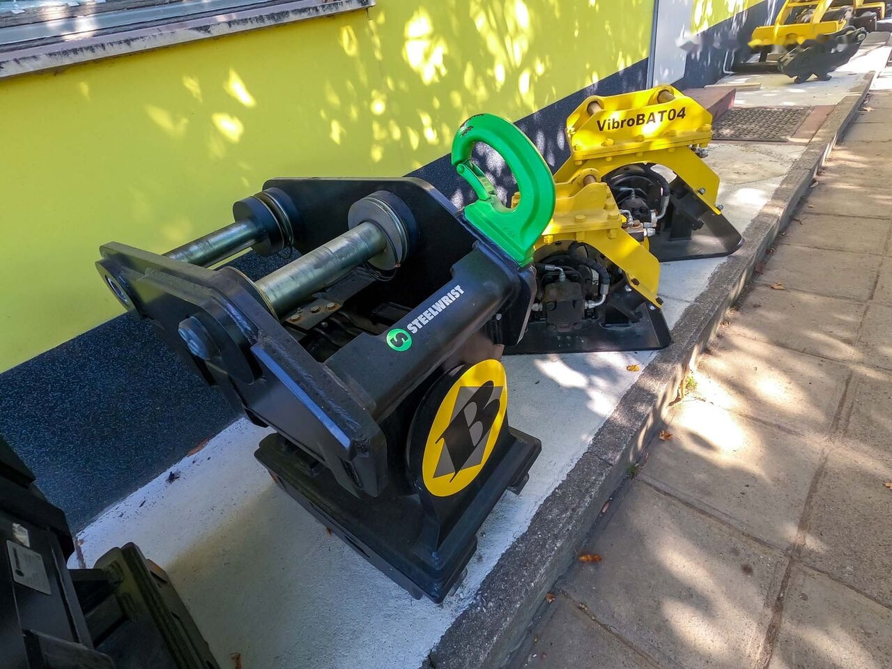 Steelwrist 240/S70 FPL tiltrotator - Tiltrotátor: 5 kép. Steelwrist 240/S70 FPL tiltrotator - Tiltrotátor: 5 kép.