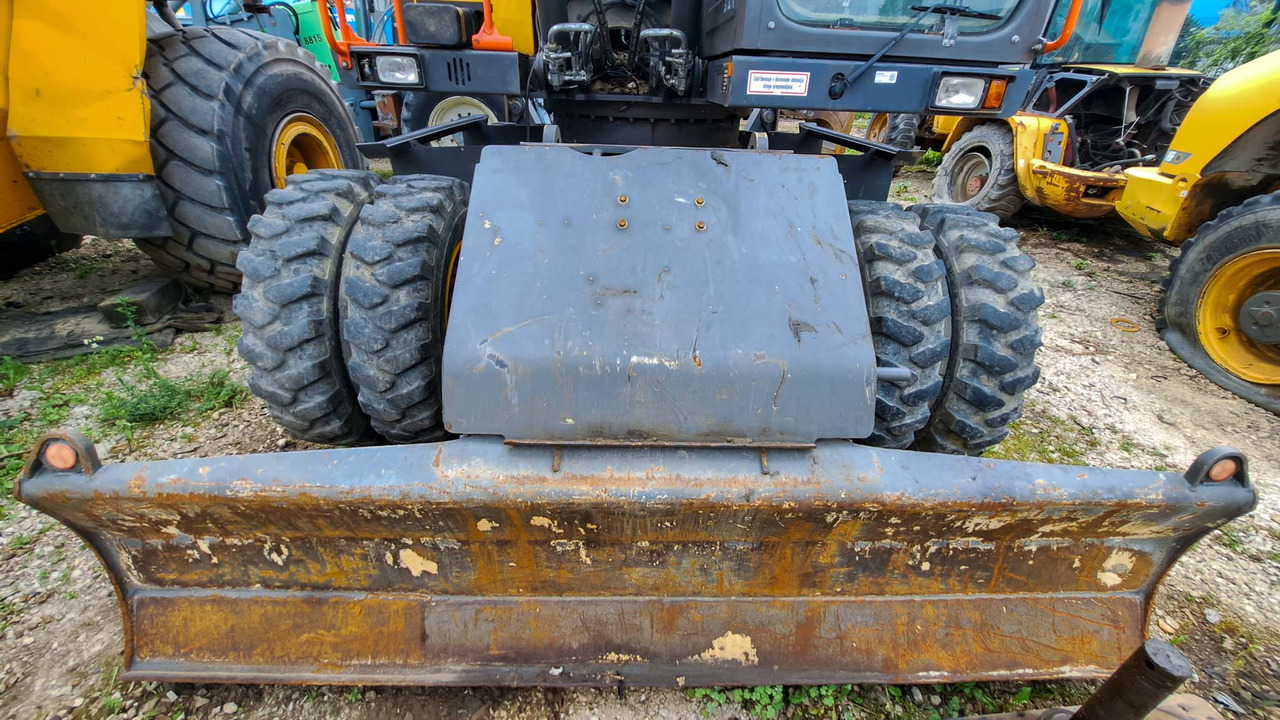 VOLVO blade for Volvo EWR150E - Tolólap - Építőipari gépek: 1 kép. VOLVO blade for Volvo EWR150E - Tolólap - Építőipari gépek: 1 kép.