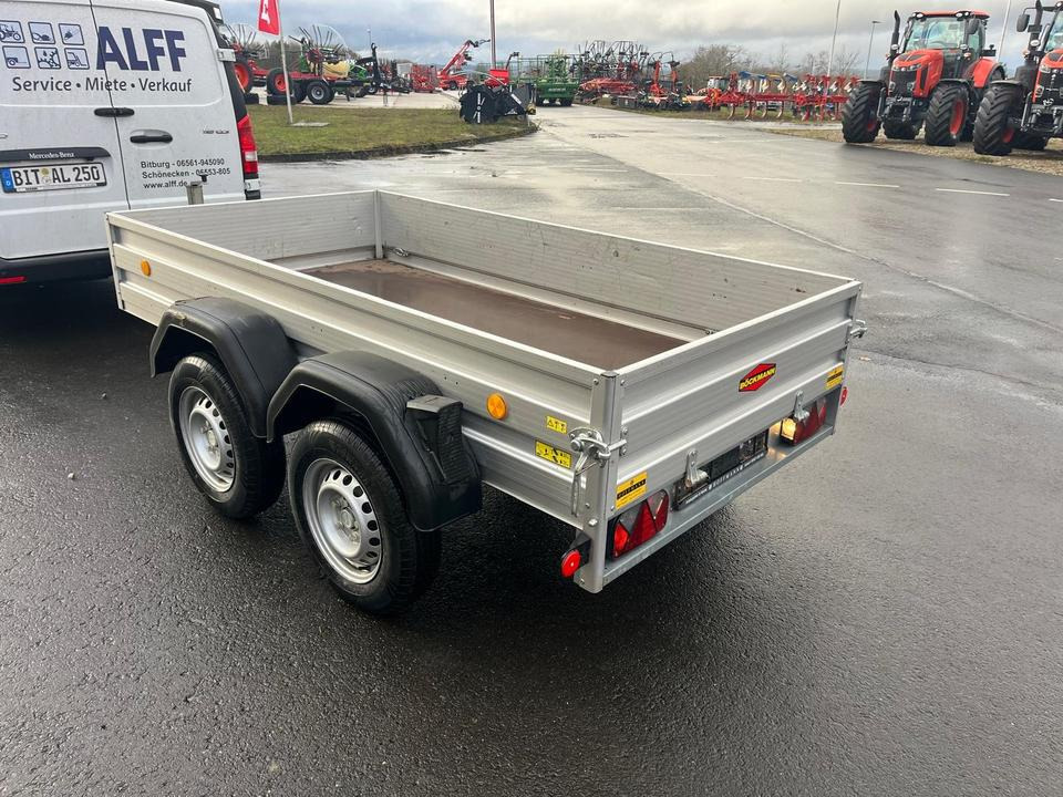 Böckmann AT1 Tandemanhänger - Platós pótkocsi: 4 kép. Böckmann AT1 Tandemanhänger - Platós pótkocsi: 4 kép.