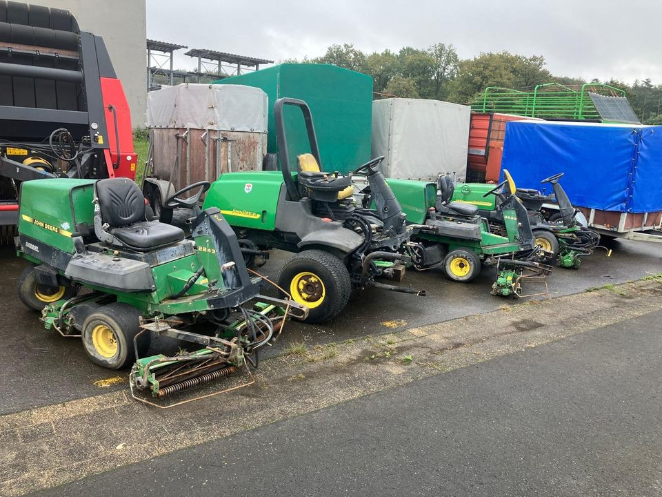 John Deere Spindelmäher, Großflächenmäher 2243, 2500A, 3235C - Kerti fűkasza: 3 kép. John Deere Spindelmäher, Großflächenmäher 2243, 2500A, 3235C - Kerti fűkasza: 3 kép.