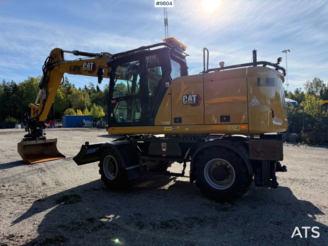 CAT M316 wheel excavator with tiltrotator, 3D excavation system, and grader bucket - Gumikerekes kotró: 5 kép. CAT M316 wheel excavator with tiltrotator, 3D excavation system, and grader bucket - Gumikerekes kotró: 5 kép.