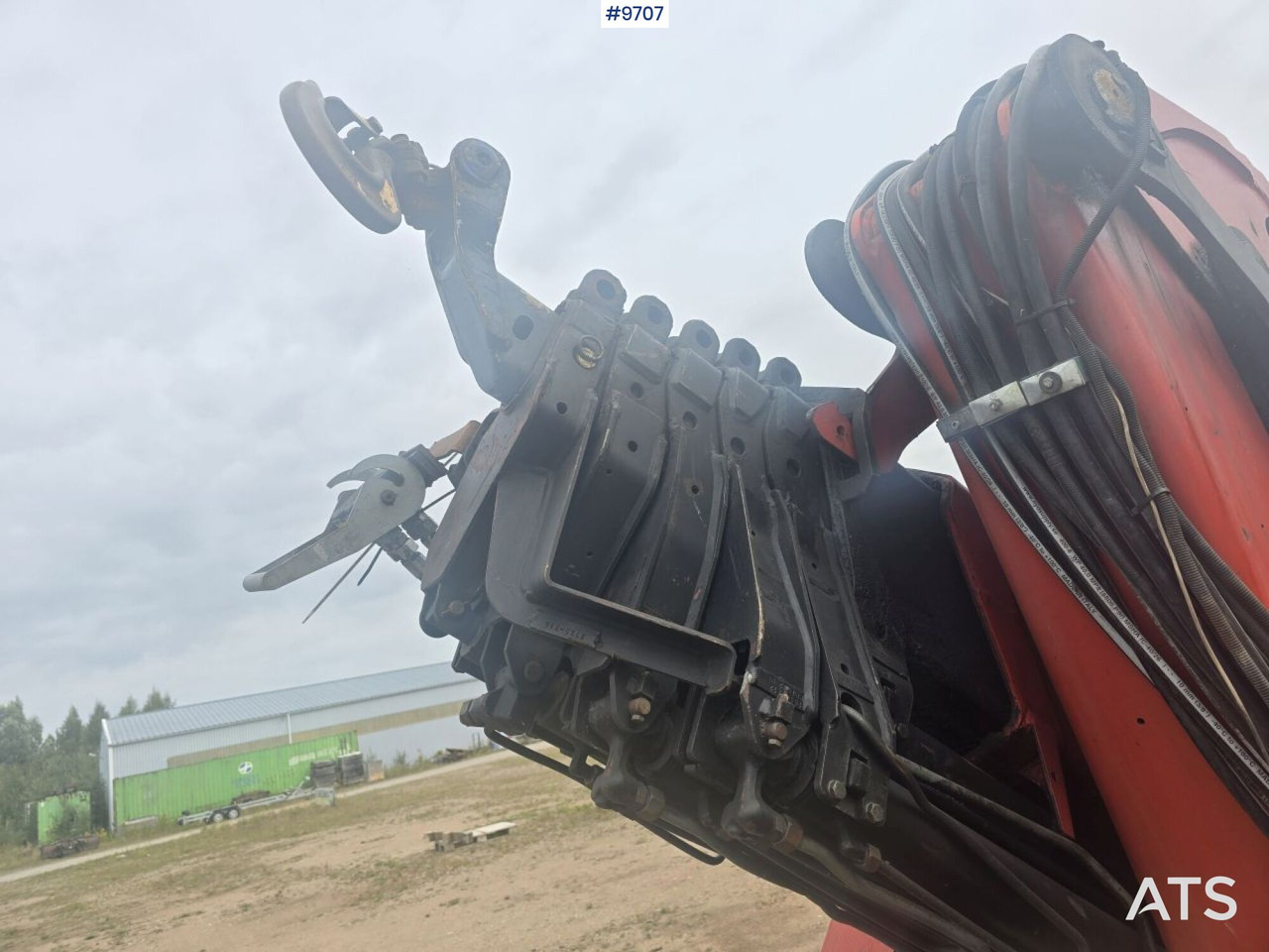 Crane flatbed Palfinger 21 t/m - Platós felépítmény: 4 kép. Crane flatbed Palfinger 21 t/m - Platós felépítmény: 4 kép.