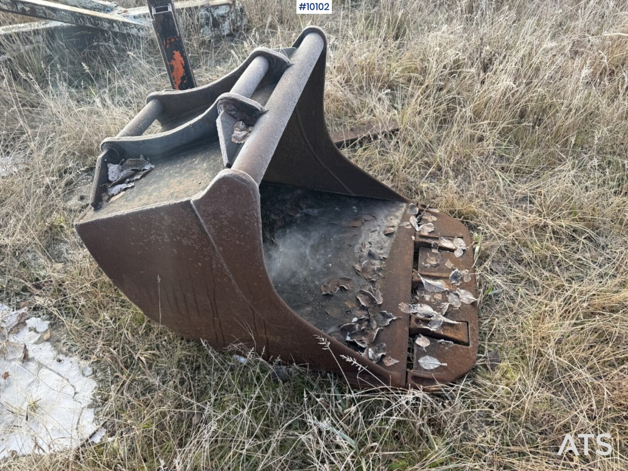 Digging bucket S50 - Kotró kanál: 1 kép. Digging bucket S50 - Kotró kanál: 1 kép.