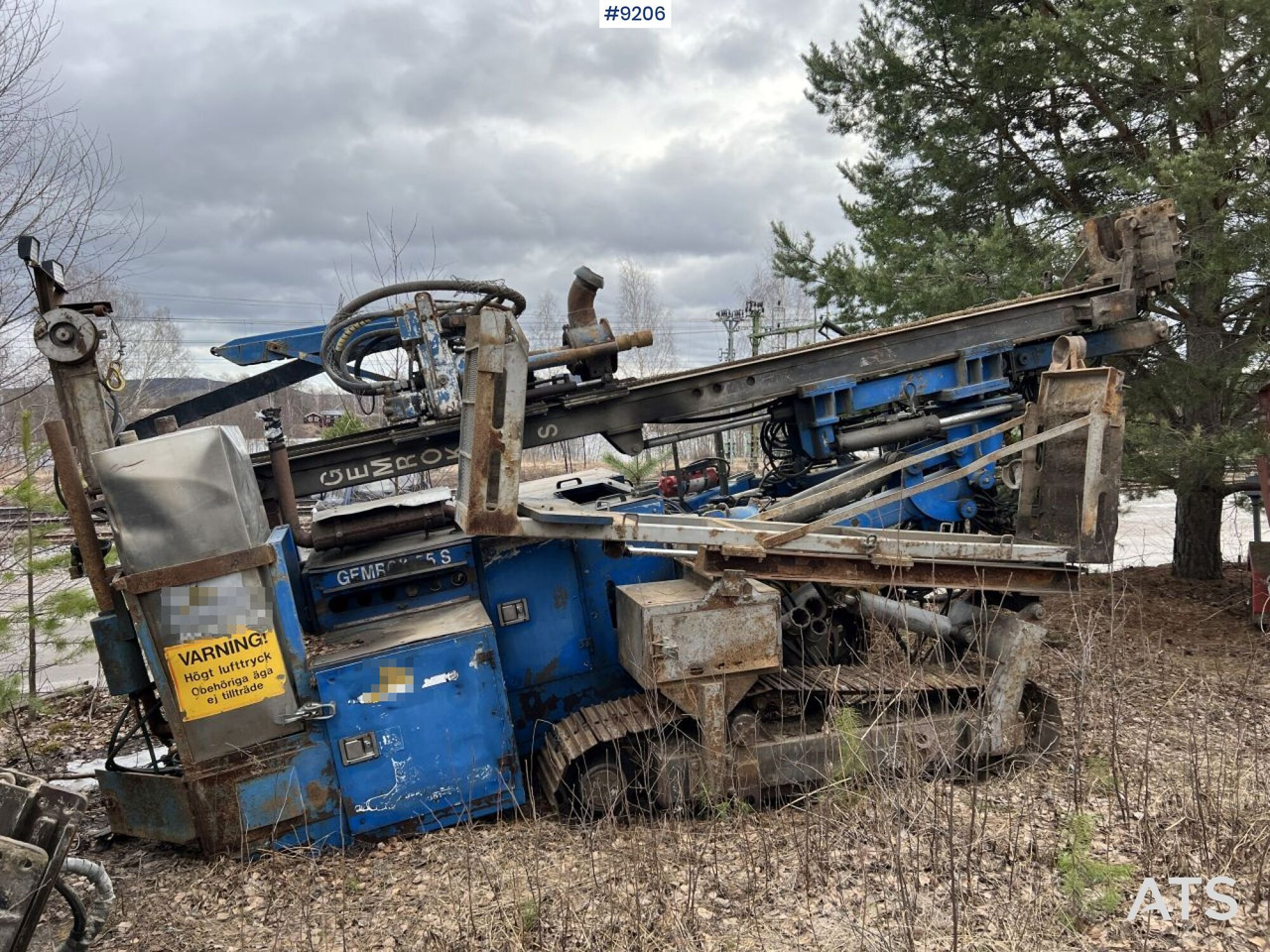 Drilling rig Gemsa GEMROK 55S REP OBJECT - Fúrógép: 2 kép. Drilling rig Gemsa GEMROK 55S REP OBJECT - Fúrógép: 2 kép.