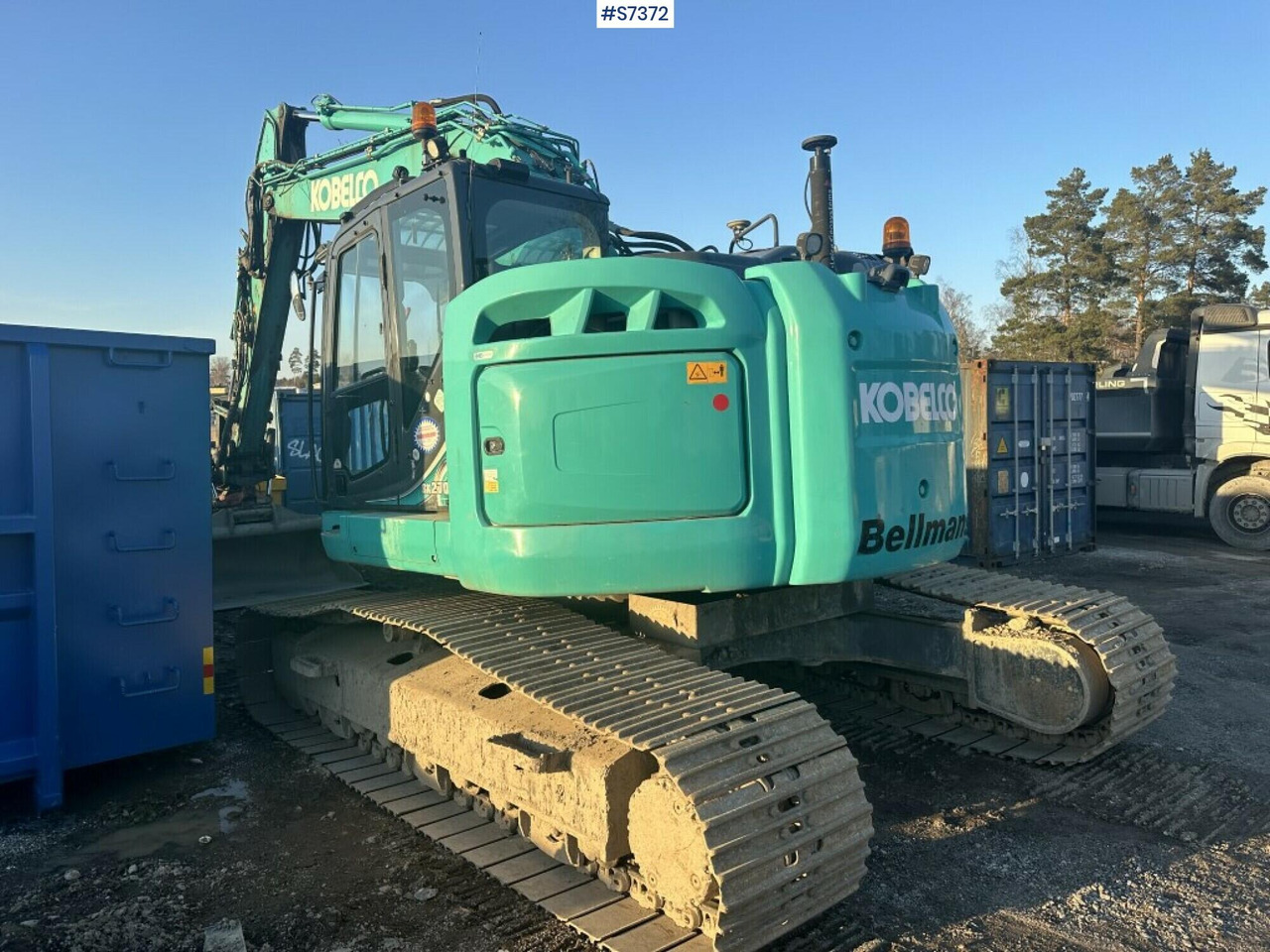 EXCAVATOR WITH ROTOR, KOBELCO SK270SRLC-5 , DIGGING SYSTEM AND BUCKETS - Kotrógép: 5 kép. EXCAVATOR WITH ROTOR, KOBELCO SK270SRLC-5 , DIGGING SYSTEM AND BUCKETS - Kotrógép: 5 kép.