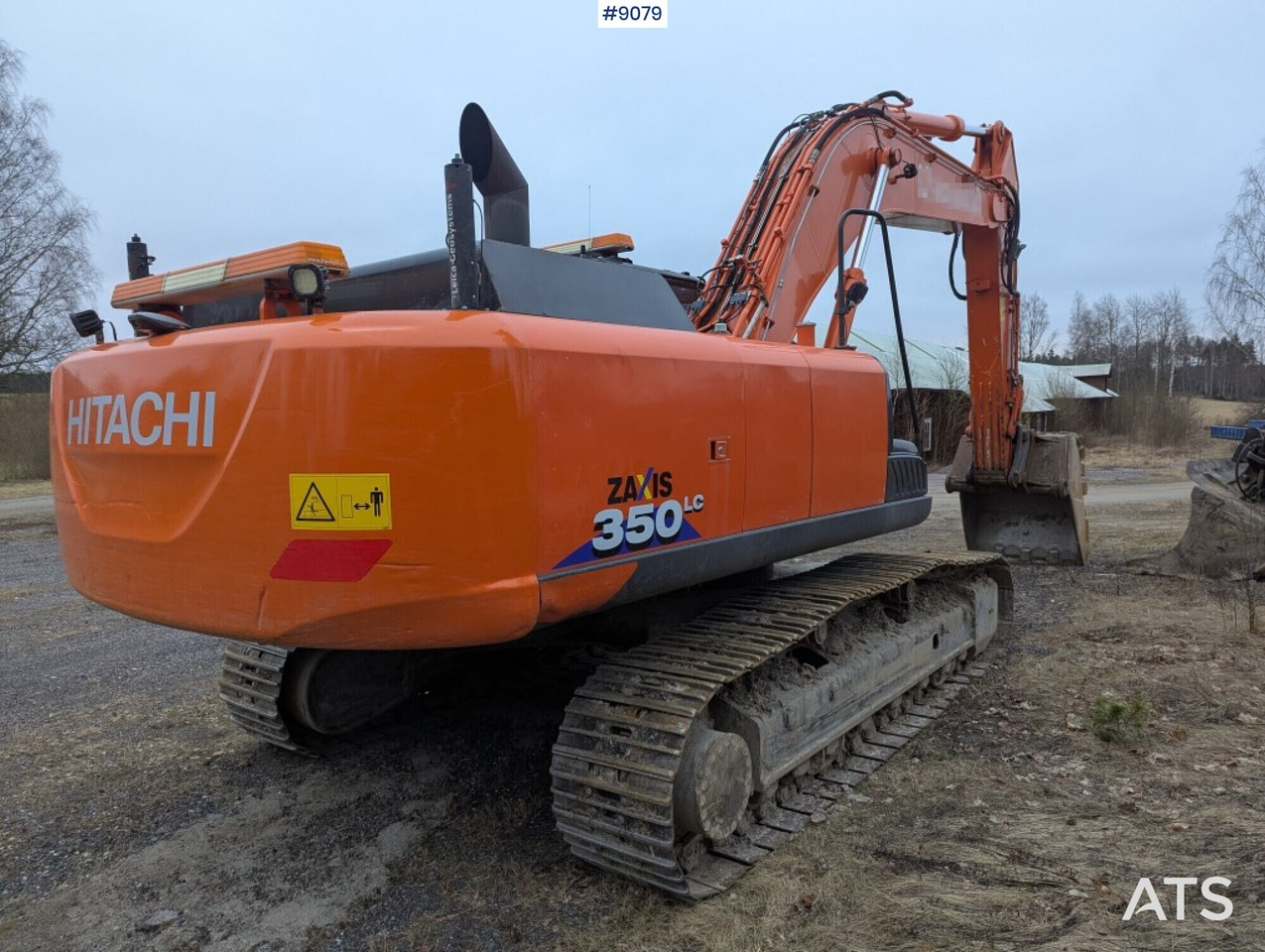 Excavator Hitachi ZX350LC-5B with bucket and digging system - Kotrógép: 4 kép. Excavator Hitachi ZX350LC-5B with bucket and digging system - Kotrógép: 4 kép.