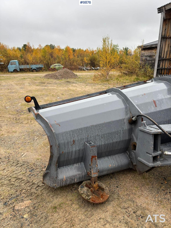 Front blade UFO Large BM - Hóeke: 4 kép. Front blade UFO Large BM - Hóeke: 4 kép.