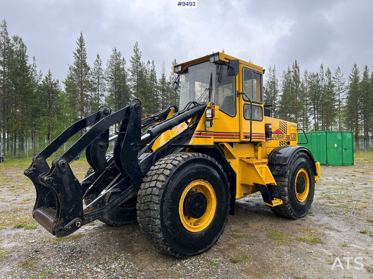 Ljungby L14 Wheel loader (VIDEO) - Gumikerekes homlokrakodó: 1 kép. Ljungby L14 Wheel loader (VIDEO) - Gumikerekes homlokrakodó: 1 kép.