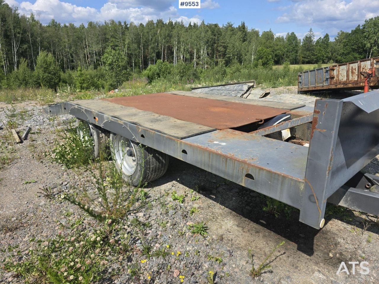 Machine trailer Metsjö - Pótkocsi autószállító: 3 kép. Machine trailer Metsjö - Pótkocsi autószállító: 3 kép.