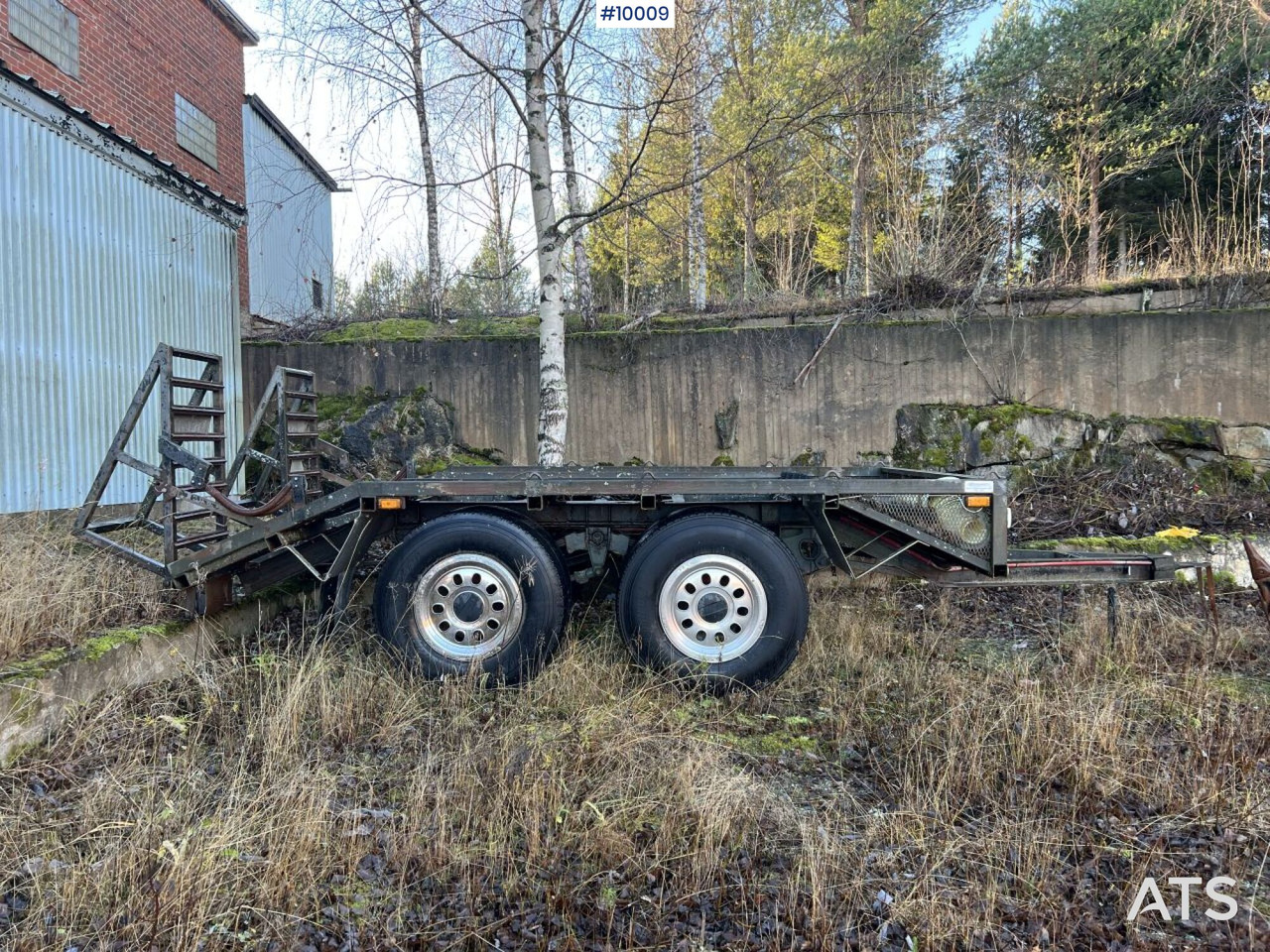 Machine trolley with ramps - Pótkocsi mélybölcsős: 3 kép. Machine trolley with ramps - Pótkocsi mélybölcsős: 3 kép.