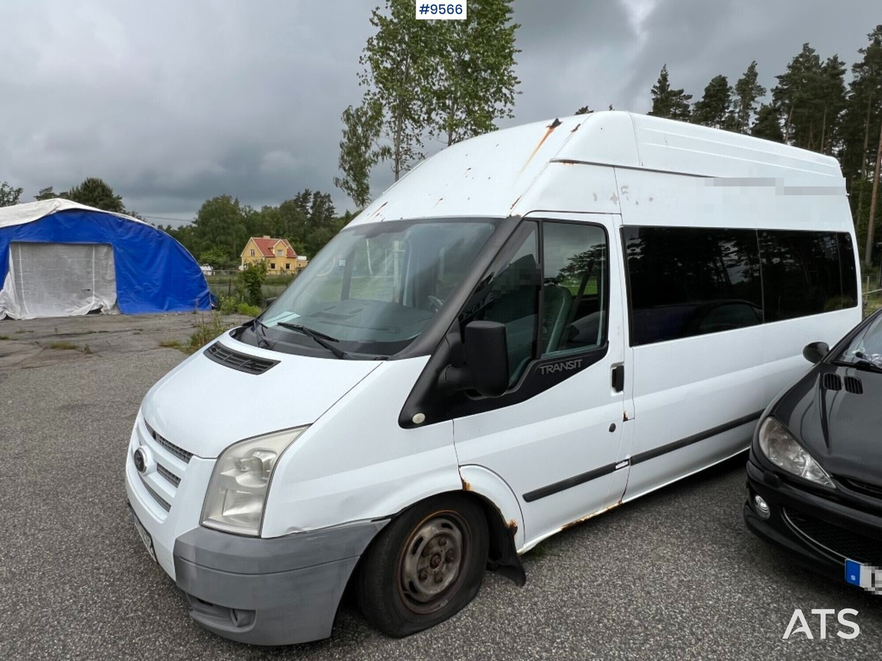 Minibus- Ford FDG6 Transit- Sold newly inspected - Minibusz, Kisbusz: 2 kép. Minibus- Ford FDG6 Transit- Sold newly inspected - Minibusz, Kisbusz: 2 kép.