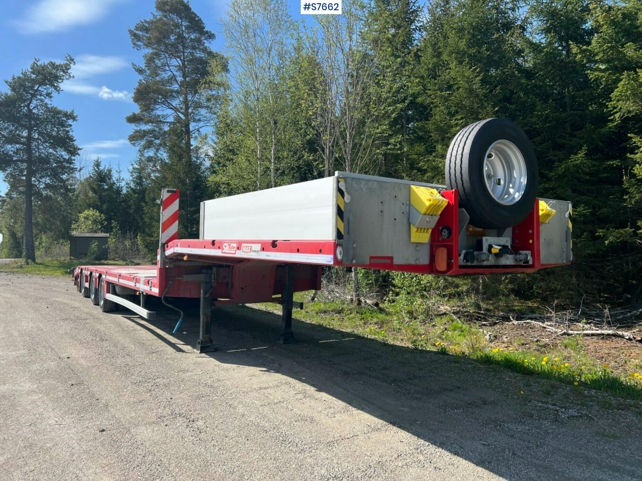 Tow Truck Scania R580 with Max100 trailer - Nyergesvontató: 2 kép. Tow Truck Scania R580 with Max100 trailer - Nyergesvontató: 2 kép.