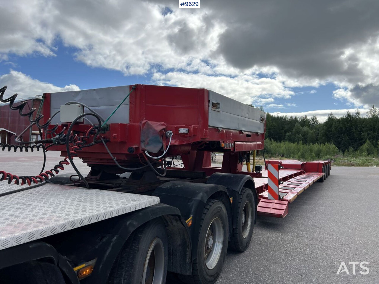 Volvo FH16 5-axle tractor unit, GOLDHOFER STZ-VL 4-41/80 trailer - Nyergesvontató, Félpótkocsi mélybölcsős: 5 kép. Volvo FH16 5-axle tractor unit, GOLDHOFER STZ-VL 4-41/80 trailer - Nyergesvontató, Félpótkocsi mélybölcsős: 5 kép.