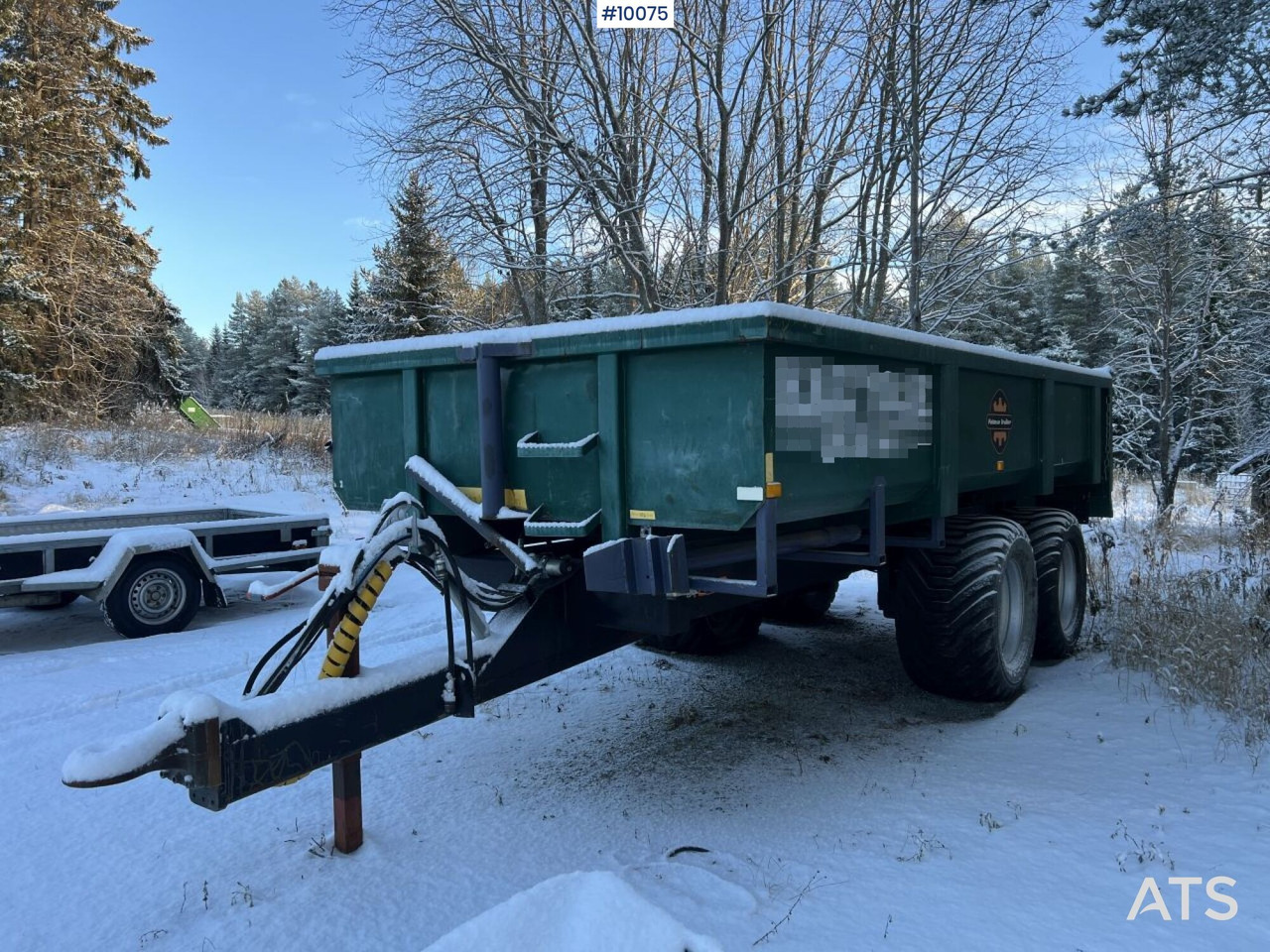 PALMSE 1600 Tipper trailer - Pótkocsi billenőplatós: 2 kép. PALMSE 1600 Tipper trailer - Pótkocsi billenőplatós: 2 kép.