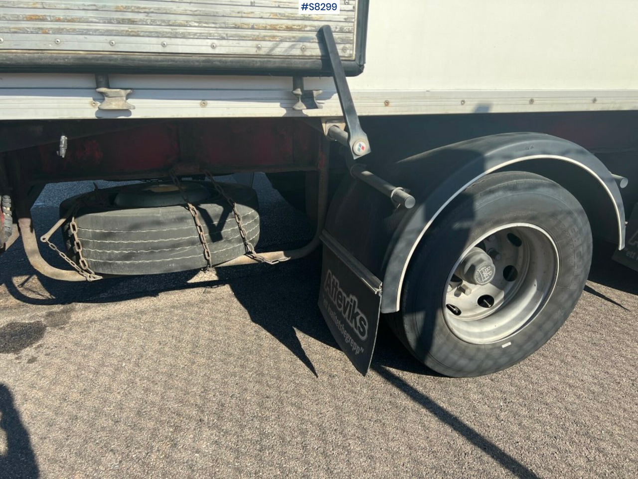 Pótkocsi hűtős Parator CV 18-20: 9 kép. Pótkocsi hűtős Parator CV 18-20: 9 kép.