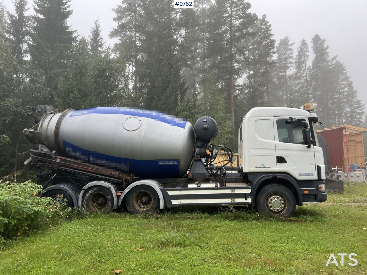 Scania R124 Tridem Concrete Truck - Betonmixer: 3 kép. Scania R124 Tridem Concrete Truck - Betonmixer: 3 kép.