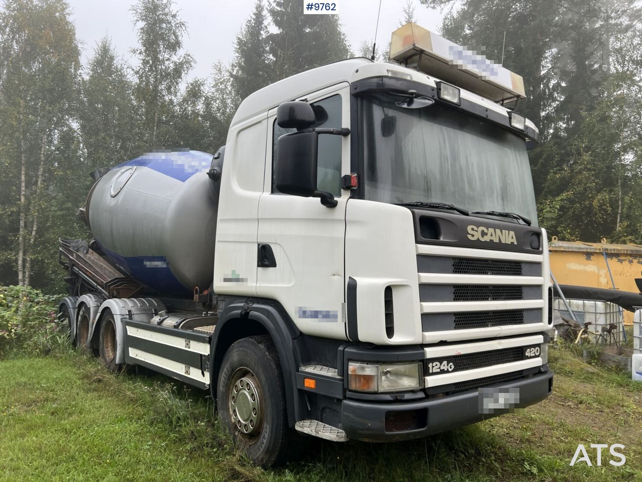 Scania R124 Tridem Concrete Truck - Betonmixer: 2 kép. Scania R124 Tridem Concrete Truck - Betonmixer: 2 kép.