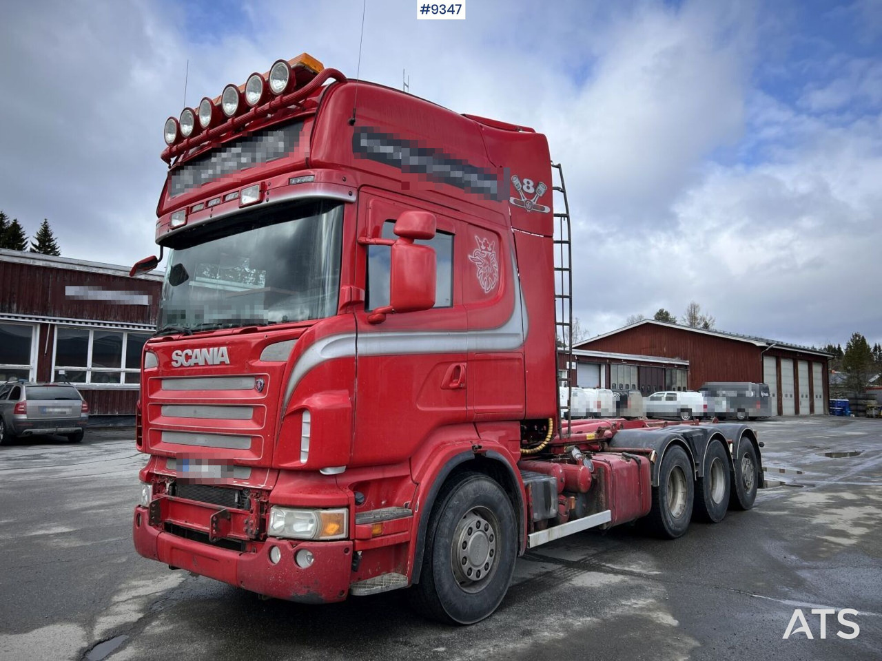 Scania R500 Tridem Hooklift (VIDEO) - Horgos rakodó teherautó: 1 kép. Scania R500 Tridem Hooklift (VIDEO) - Horgos rakodó teherautó: 1 kép.
