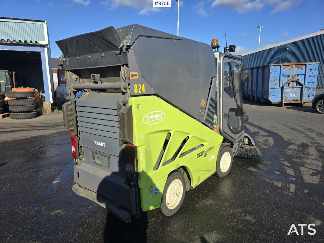 Sweeper - Tennant 636 (SEE VIDEO) - Utcaseprő gép: 3 kép. Sweeper - Tennant 636 (SEE VIDEO) - Utcaseprő gép: 3 kép.