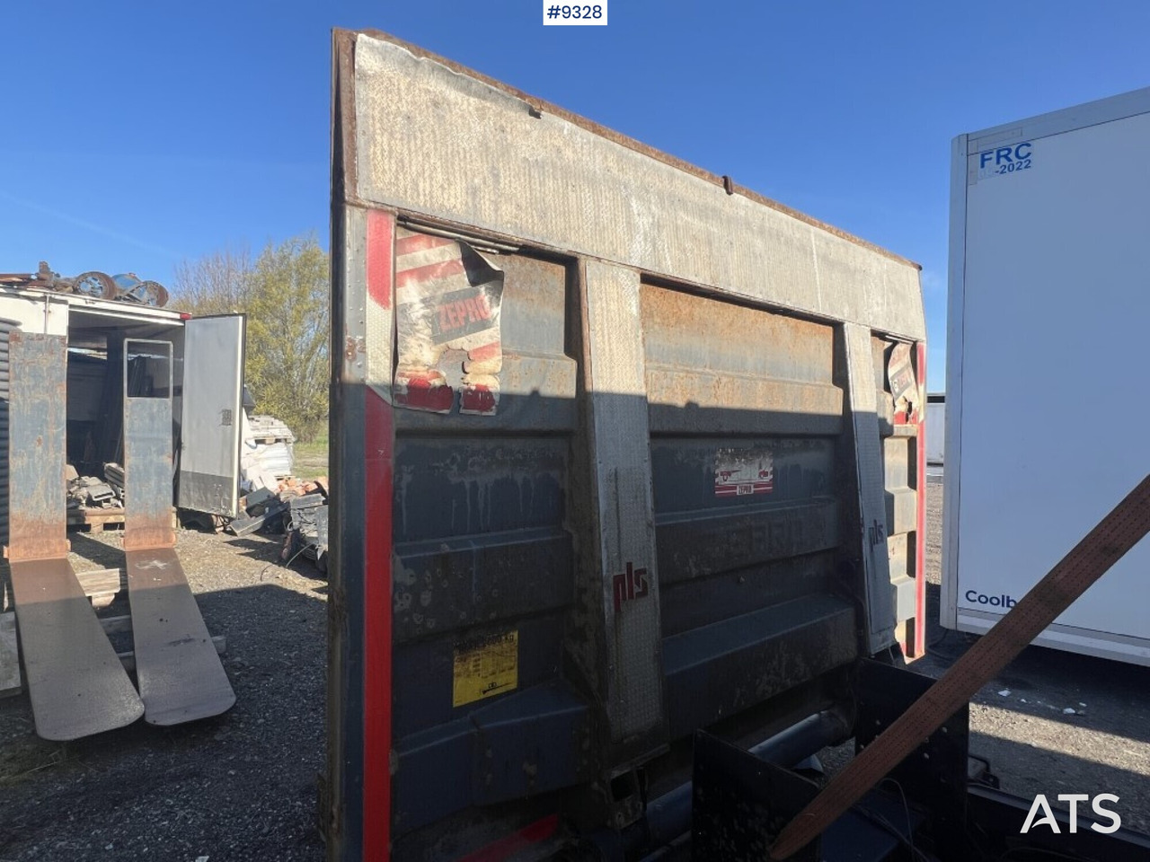 Tail lift - Zepro- ZHD 2000-155MA - Emelőhátfal: 3 kép. Tail lift - Zepro- ZHD 2000-155MA - Emelőhátfal: 3 kép.