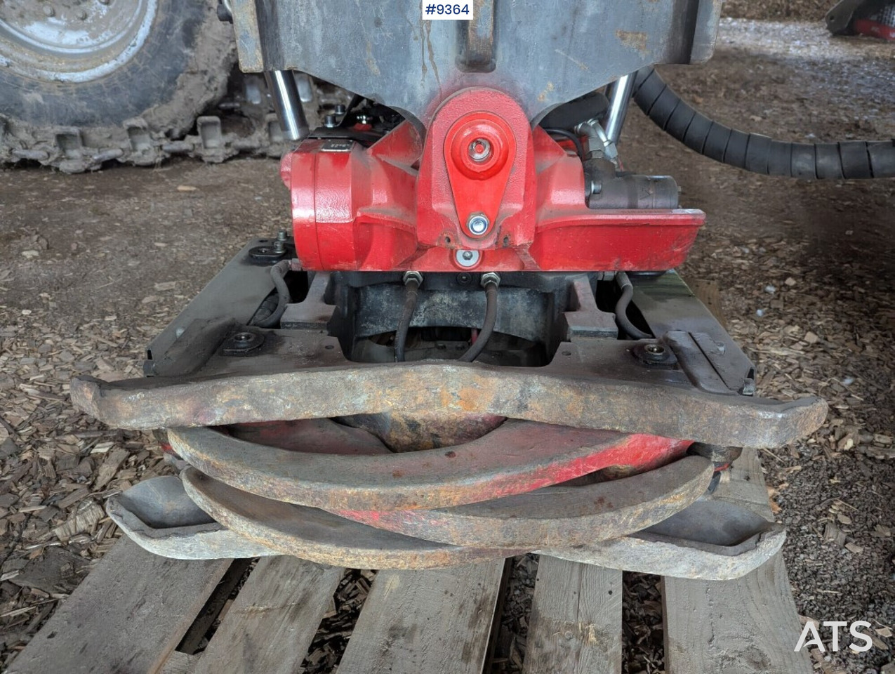 Tiltrotator Rotortilt R6 with gripper cassette - Építőipari berendezések: 4 kép. Tiltrotator Rotortilt R6 with gripper cassette - Építőipari berendezések: 4 kép.