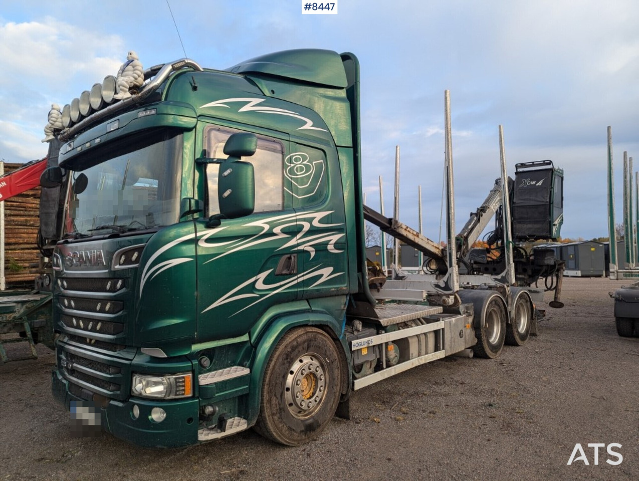 Timber Truck Scania R580 6X4 with crane and wagon - Rönkszállító teherautó: 1 kép. Timber Truck Scania R580 6X4 with crane and wagon - Rönkszállító teherautó: 1 kép.
