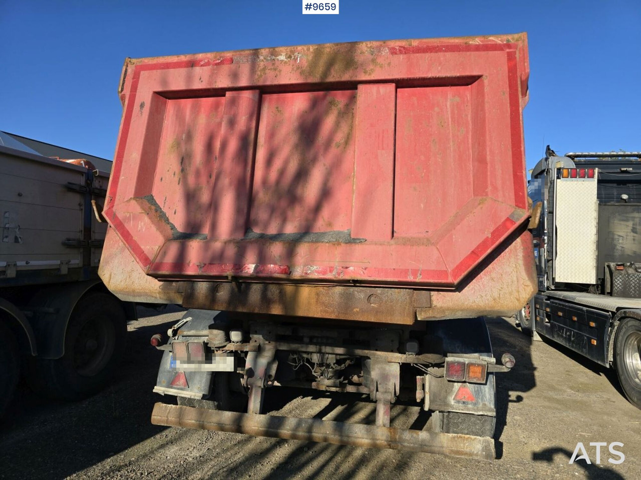 Tipper trailer Damm SE-42T - Félpótkocsi billenőplatós: 5 kép. Tipper trailer Damm SE-42T - Félpótkocsi billenőplatós: 5 kép.