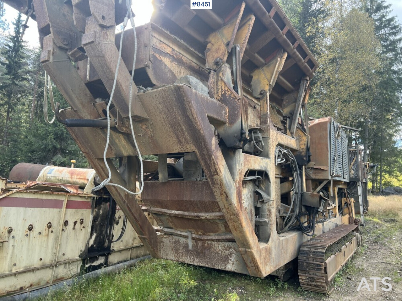 Track Crusher, Tesab, Type:10585 - Törőgép: 1 kép. Track Crusher, Tesab, Type:10585 - Törőgép: 1 kép.