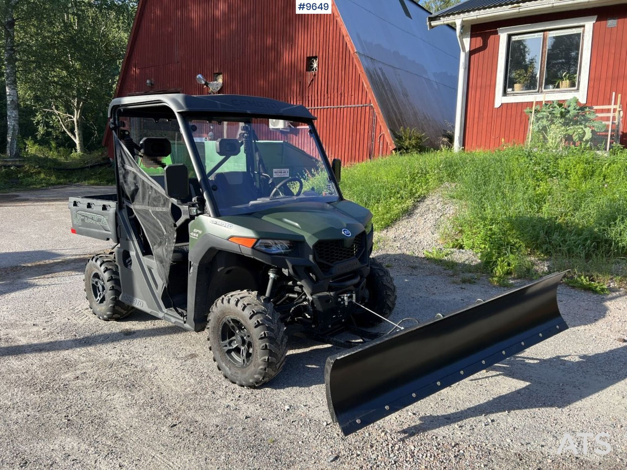 UTV CFMOTO UFORCE 600 - ATV/ Quad: 1 kép. UTV CFMOTO UFORCE 600 - ATV/ Quad: 1 kép.