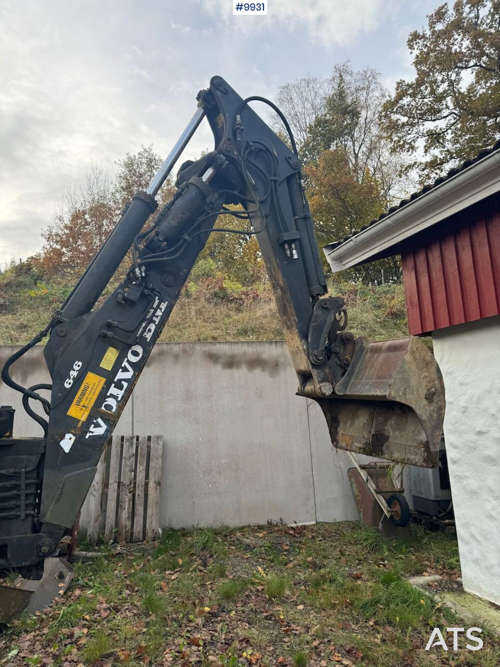 Volvo BM 646 Backhoe loader with 2 sets of tires. - Kotrórakodó: 4 kép. Volvo BM 646 Backhoe loader with 2 sets of tires. - Kotrórakodó: 4 kép.