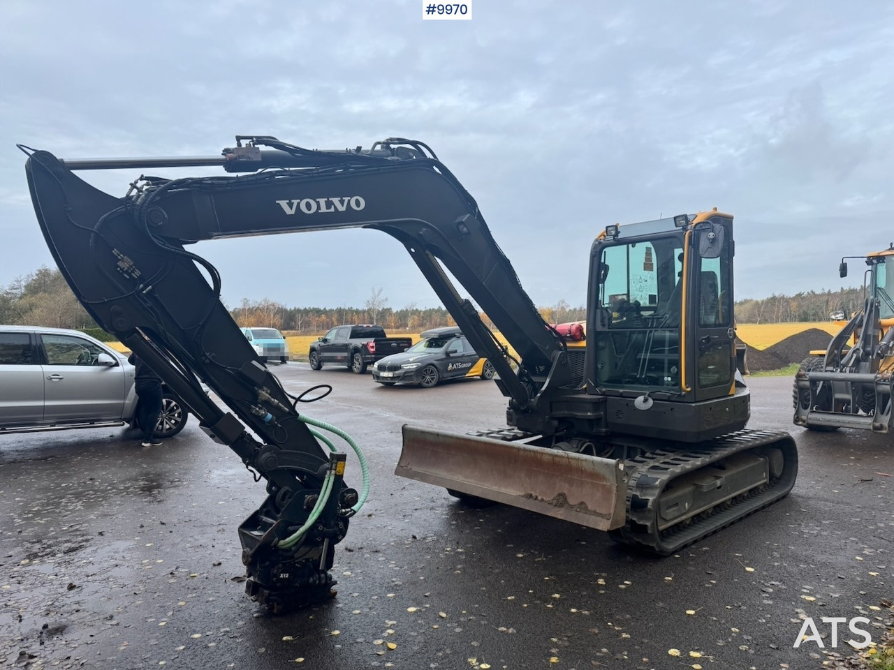Volvo ECR88D crawler excavator with rotor tilt, 3 buckets, and ripper. 910 hours! - Lánctalpas kotró: 2 kép. Volvo ECR88D crawler excavator with rotor tilt, 3 buckets, and ripper. 910 hours! - Lánctalpas kotró: 2 kép.